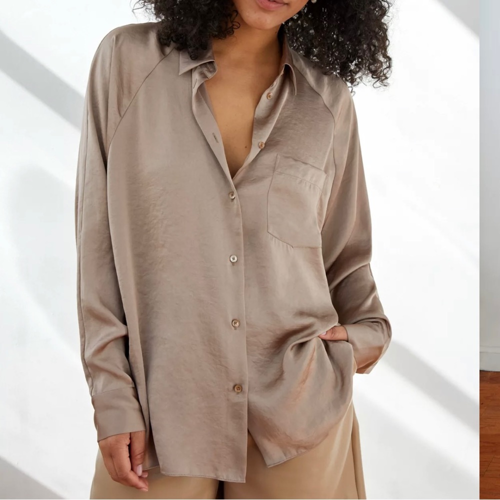 Wilfred Aritzia Oversized Long Sleeve Button Down Top in Goldish Colour